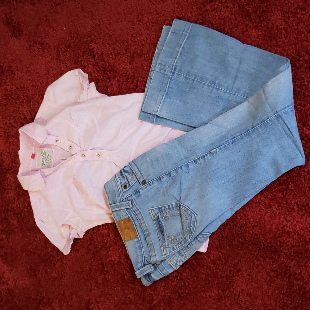 True Religion Wide/Flare Leg Jeans Size 26